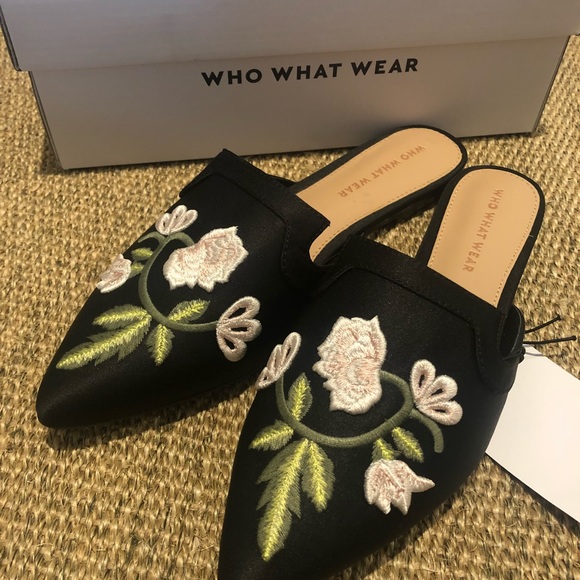 Serafina Floral Embroidered Slip ons Who What Wear - Picture 3 of 6